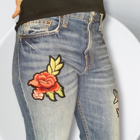 Joie Jeans with Floral and Butterfly Detail 🦋🌹 - Picture 3 of 5